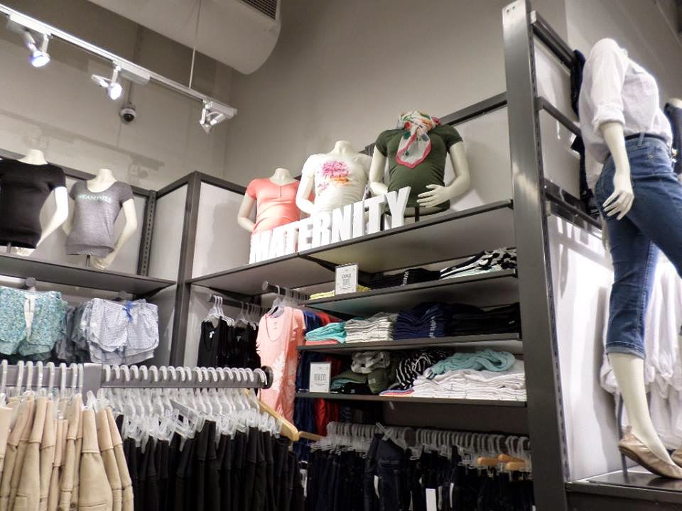 Old navy stores with maternity section Old Navy's clearance section is a treasure trove for bargain hunters. Whether you prefer to shop in the store or online, you can find an assortment of items at drastically reduced prices, with .